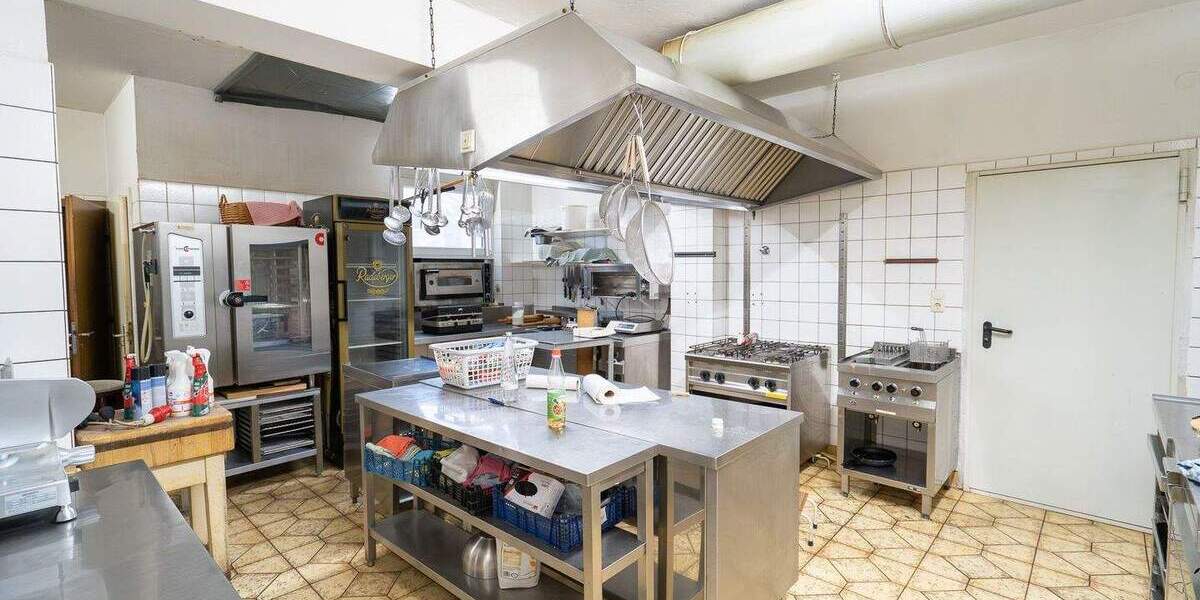 Gewerbeobjekt Tann (Rhön) Günthers - 185.000&euro; | Angebot:25690304