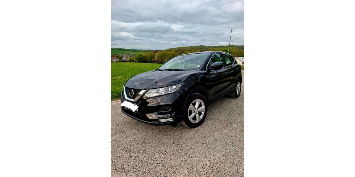 Nissan Qashqai 79.000 km 15.600 &euro; Hofbieber 36145