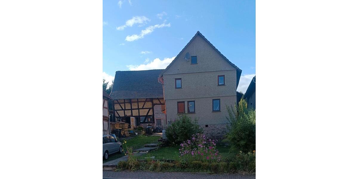 Einfamilienhaus Burghaun - 5 Zimmer, 120 m&sup2;, 68.000&euro; | Angebot:25305044