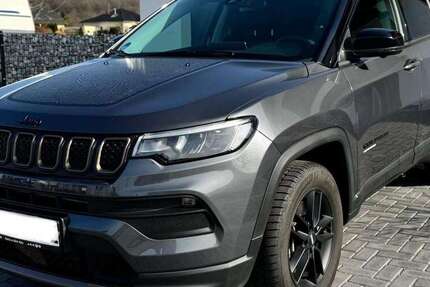 Jeep Compass 30.000 km 26.900 &euro; Kalbach 36148