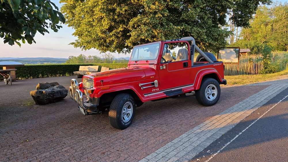 Jeep Wrangler 145.200 km 10.900 &euro; Kalbach 36148