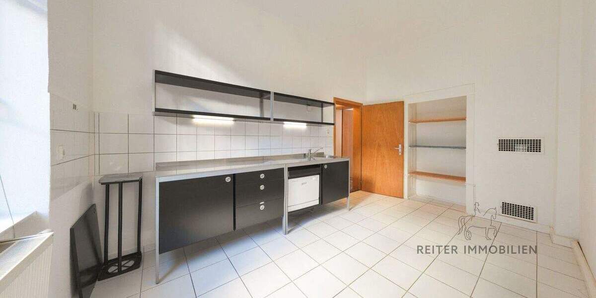 Etagenwohnung Fulda Innenstadt - 3 Zimmer, 113 m&sup2;, 319.000&euro; | Angebot:25703757