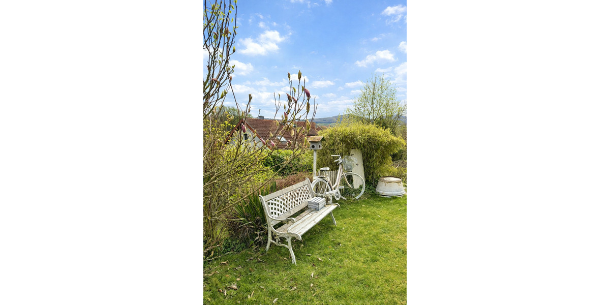 Einfamilienhaus Eiterfeld Arzell - 8 Zimmer, 220 m&sup2;, 339.000&euro; | Angebot:25726366