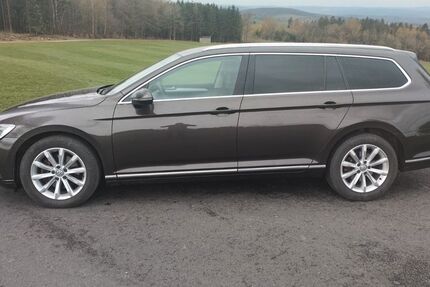 VW Passat Variant 103.721 km 14.800 &euro; Poppenhausen 36163