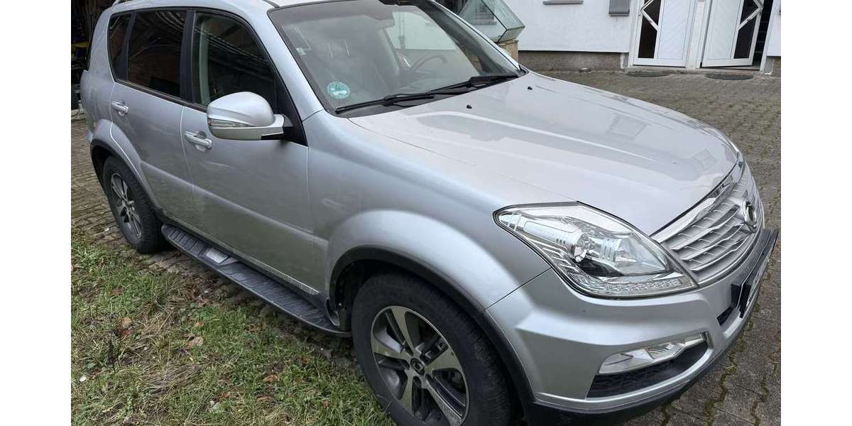SsangYong Rexton 107.000 km 14.900 &euro; Lauterbach (Hessen), Kreisstadt 36341