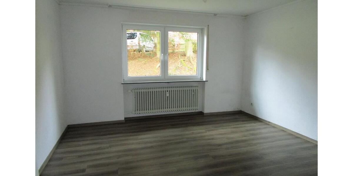 Etagenwohnung Bad Brückenau - 3 Zimmer, 99 m&sup2;, 600&euro; | Angebot:25253052