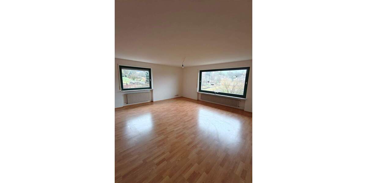 Etagenwohnung Gersfeld (Rhön) Gersfeld - 3 Zimmer, 110 m&sup2;, 750&euro; | Angebot:25668616