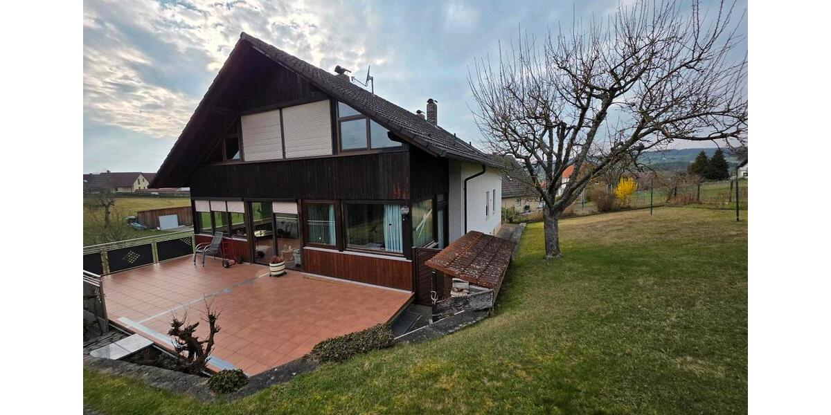 Mehrfamilienhaus, Wohnhaus Großenlüder - 13 Zimmer, 250 m&sup2;, 460.000&euro; | Angebot:26176843