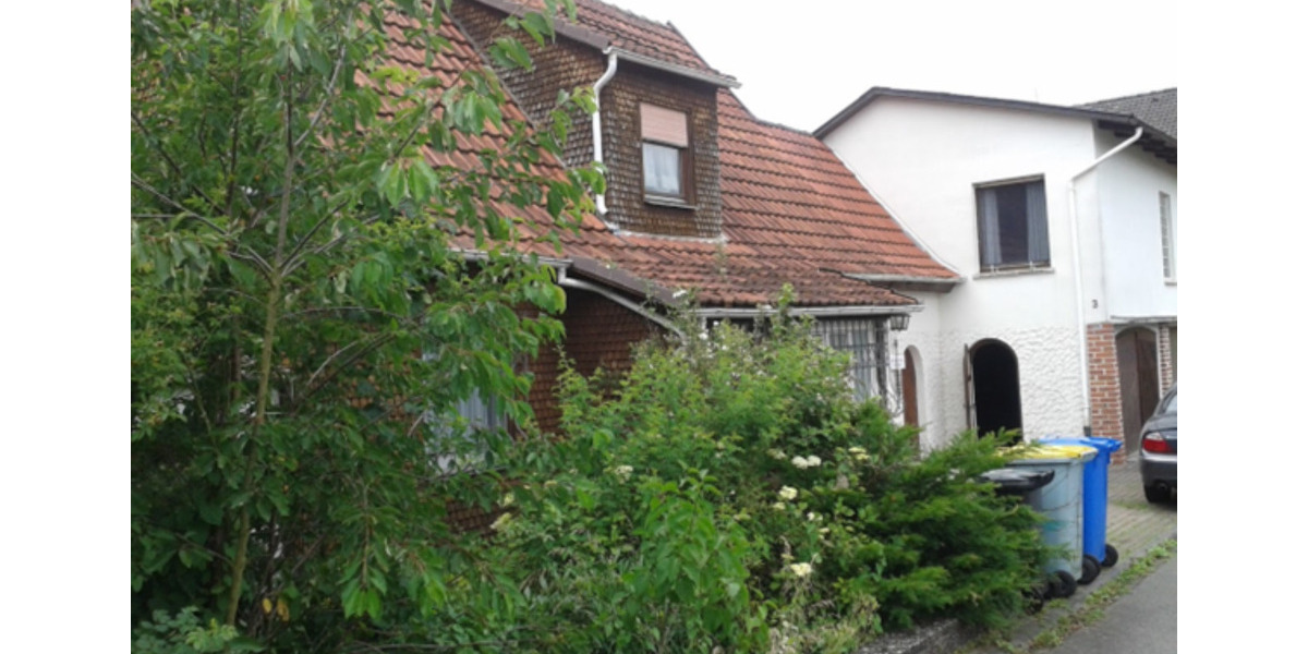 Einfamilienhaus Schlüchtern - 9 Zimmer, 247 m&sup2;, 199.000&euro; | Angebot:23422038