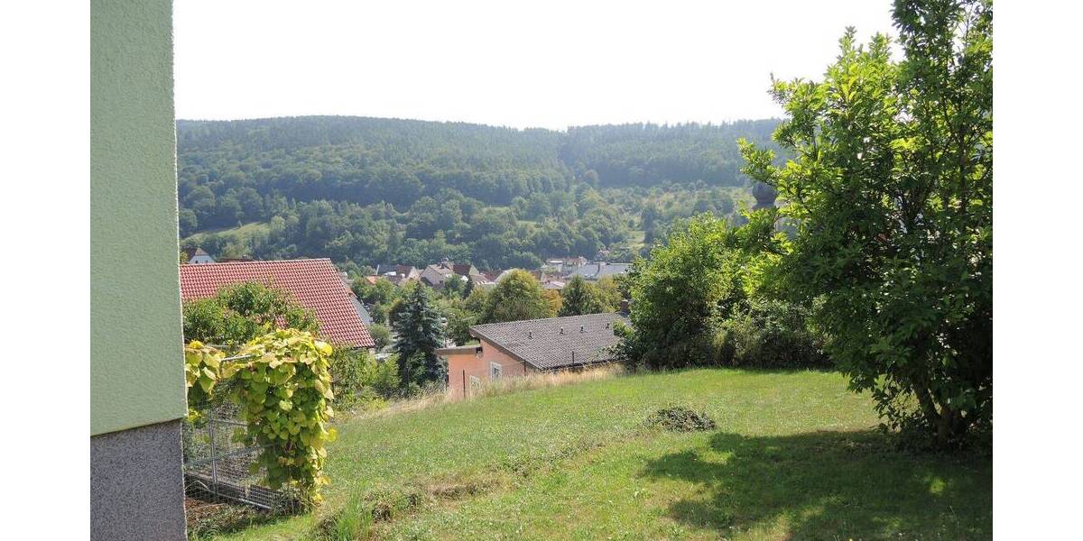 Einfamilienhaus Bad Brückenau - 9 Zimmer, 201 m&sup2;, 295.000&euro; | Angebot:25696671