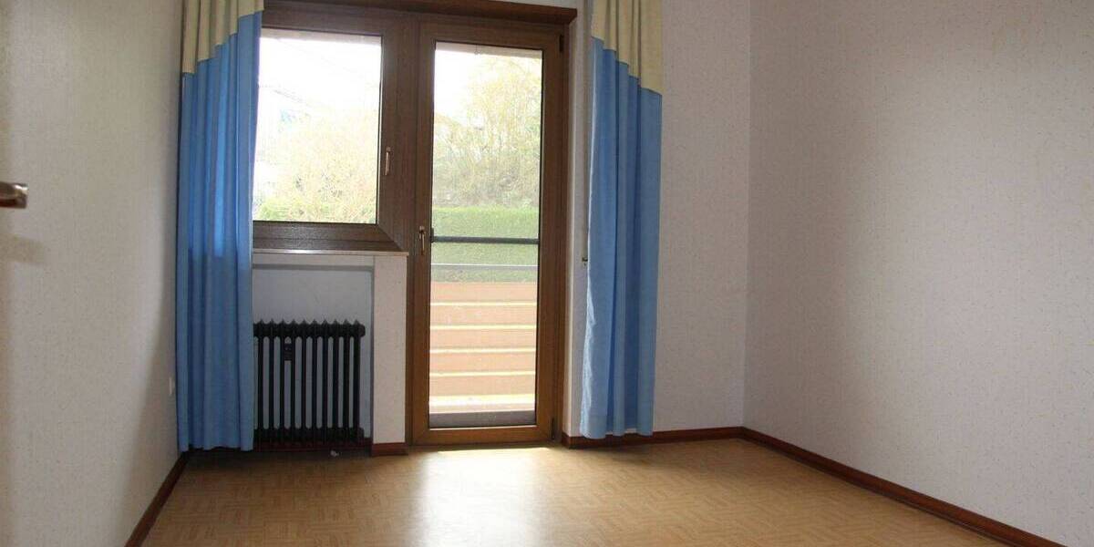 Mehrfamilienhaus, Wohnhaus Schlitz - 7 Zimmer, 240 m&sup2;, 325.000&euro; | Angebot:26204015