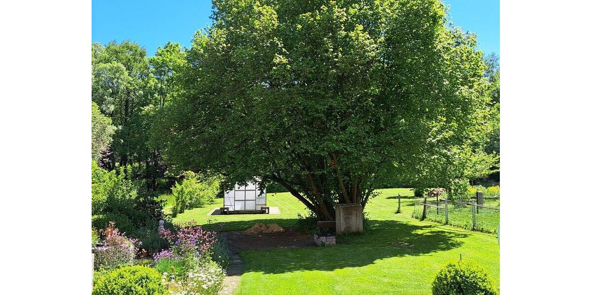 Doppelhaushälfte Hilders - 8 Zimmer, 220 m&sup2;, 239.000&euro; | Angebot:26007242