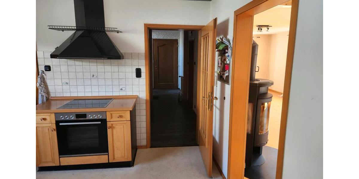 Einfamilienhaus Eiterfeld - 7 Zimmer, 140 m&sup2;, 215.000&euro; | Angebot:26725441
