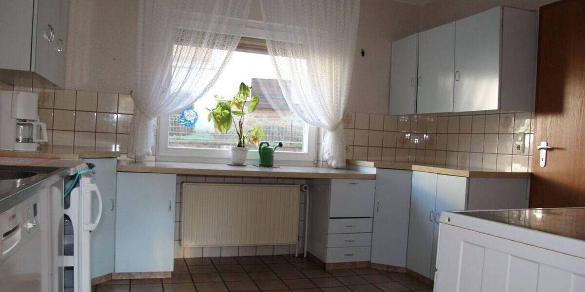 Mehrfamilienhaus, Wohnhaus Herbstein Rixfeld - 8 Zimmer, 190 m&sup2;, 169.000&euro; | Angebot:25746666