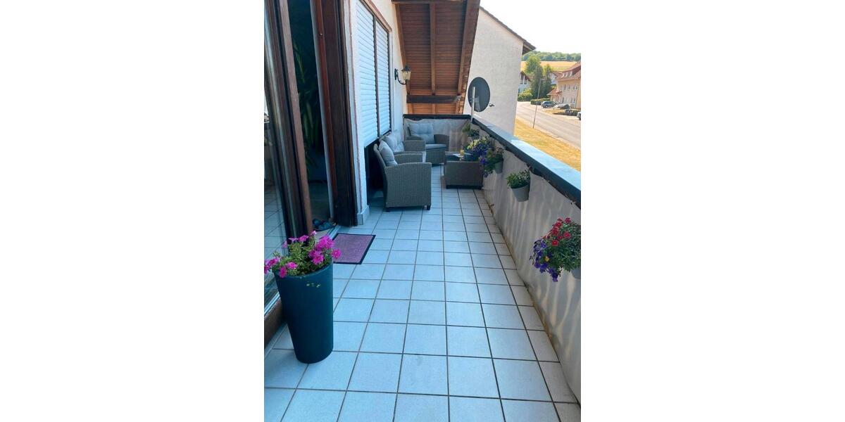 Dachgeschoßwohnung Rasdorf - 3 Zimmer, 83 m&sup2;, 530&euro; | Angebot:25944236