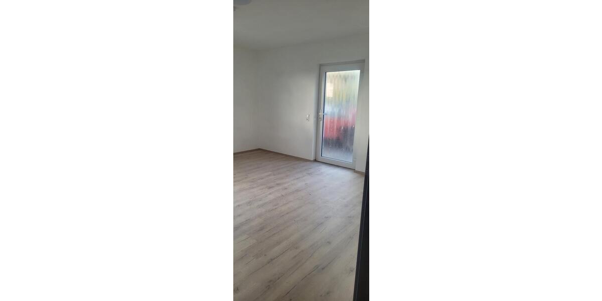 Erdgeschoßwohnung Eiterfeld - 1 Zimmer, 93 m&sup2;, 770&euro; | Angebot:25950851