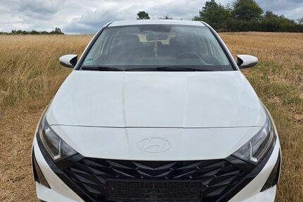 Hyundai i20 39.000 km 16.500 &euro; Hünfeld 36088