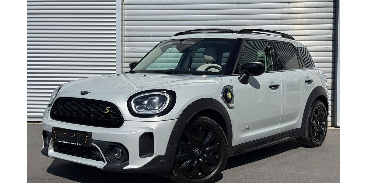 Mini Countryman SE (Cooper) 71.690 km 23.900 &euro; Gersfeld 36129