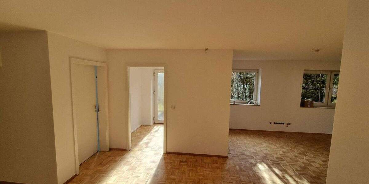 Etagenwohnung Schlüchtern - 2 Zimmer, 83 m&sup2;, 690&euro; | Angebot:25752233