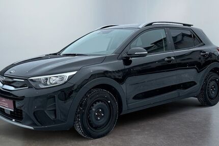 Kia Stonic 29.989 km 13.980 &euro; Wartenberg-Angersbach 36367