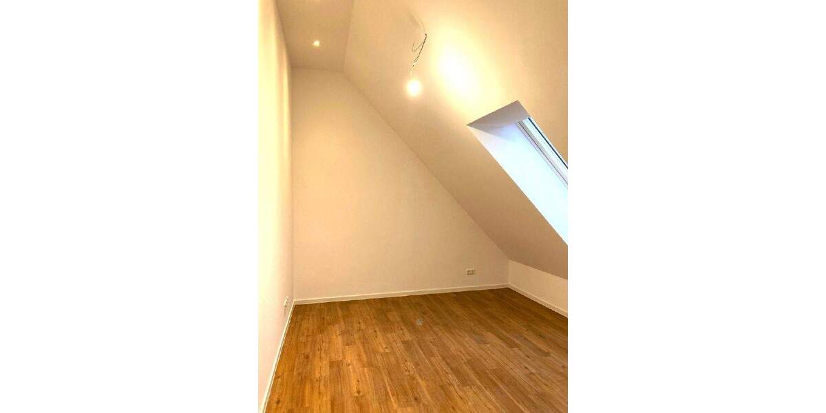 Etagenwohnung Fulda Innenstadt - 4 Zimmer, 92 m&sup2;, 1.050&euro; | Angebot:25664905