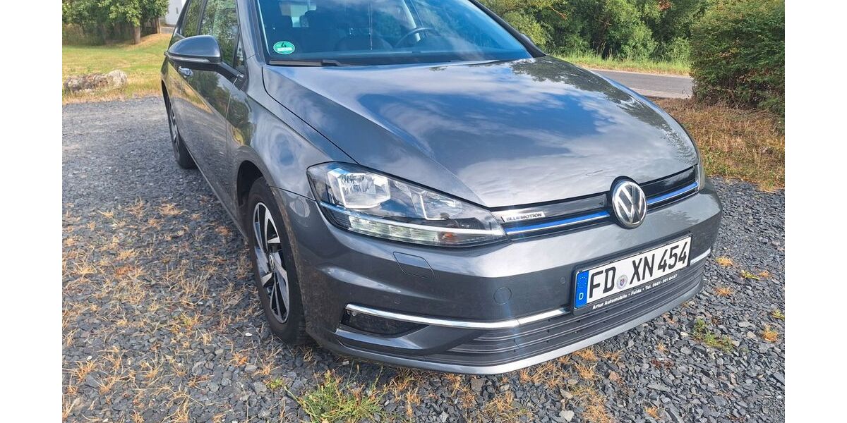 VW Golf 105.555 km 15.500 &euro; Grossenlüder 36137
