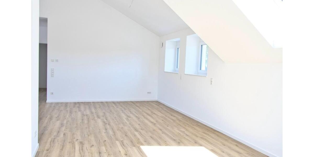 Dachgeschoßwohnung Künzell - 4 Zimmer, 124 m&sup2;, 389.000&euro; | Angebot:25216831