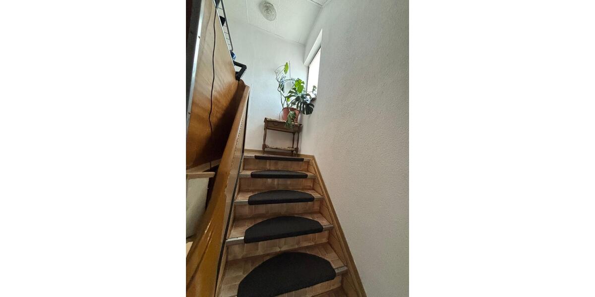 Einfamilienhaus Grebenau - 7 Zimmer, 170 m&sup2;, 85.000&euro; | Angebot:25332822