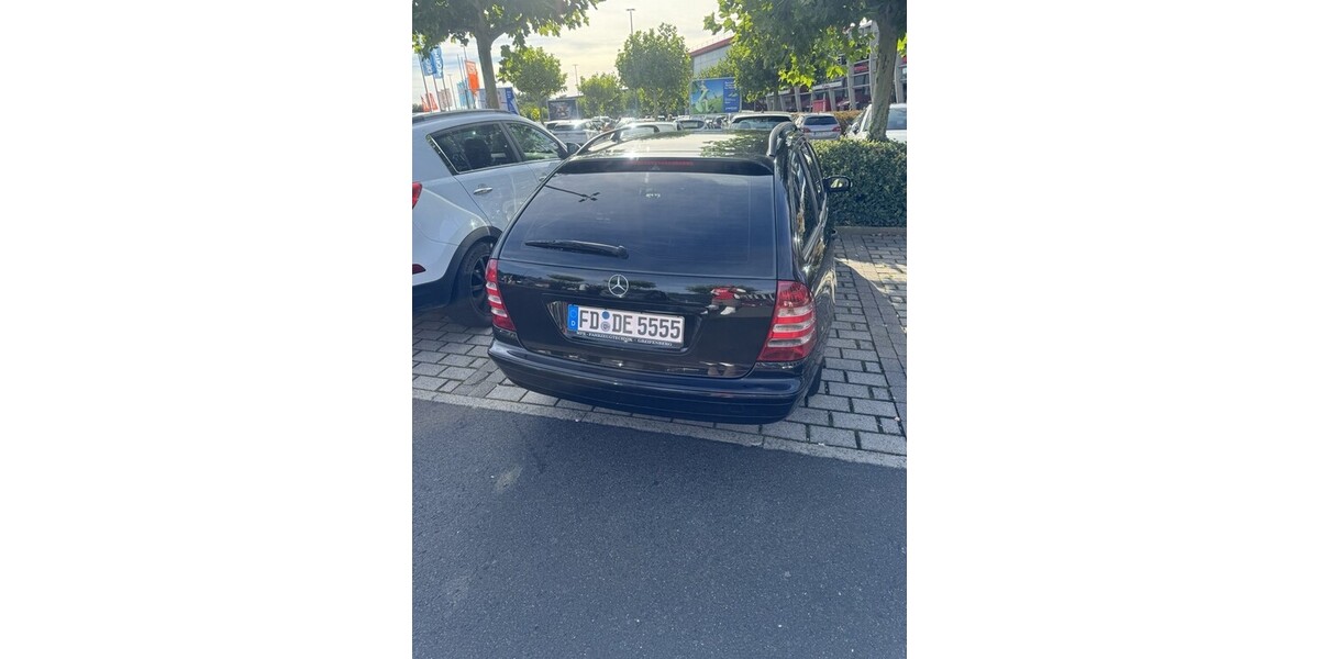 Mercedes-Benz C-Klasse 249.000 km 3.800 &euro; Fulda 36037