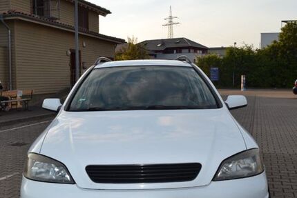 Opel Astra 234.000 km 2.999 &euro; Künzell 36093