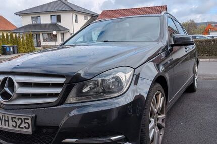 Mercedes-Benz C 200 235.000 km 7.000 &euro; Kalbach 36148
