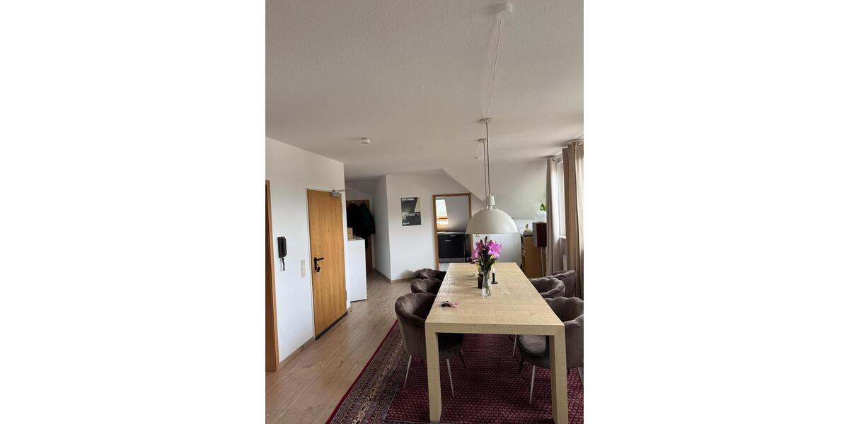 Etagenwohnung Schlüchtern - 3 Zimmer, 85 m&sup2;, 720&euro; | Angebot:25987637
