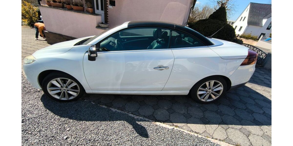 Renault Megane 101.641 km 5.555 &euro; Petersberg 36100
