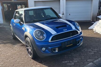 Mini Andere 153.000 km 8.900 &euro; Sinntal 36391