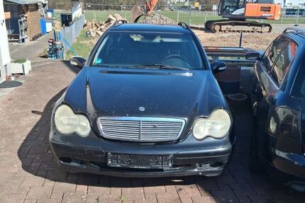 Mercedes-Benz 200 360.000 km 1.900 &euro; Kalbach 36148