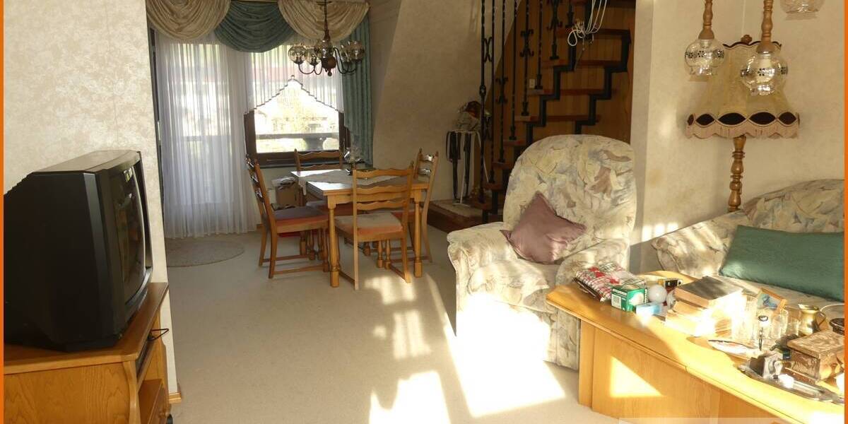 Mehrfamilienhaus, Wohnhaus Sinntal / Oberzell Oberzell - 8 Zimmer, 212 m&sup2;, 275.000&euro; | Angebot:26392538