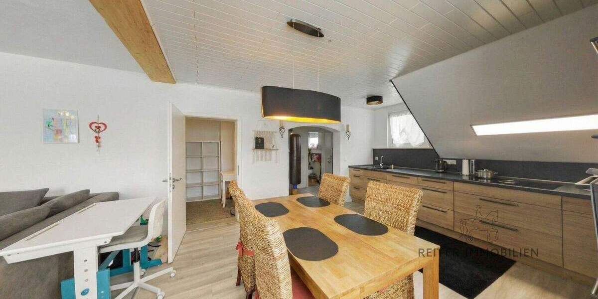 Mehrfamilienhaus, Wohnhaus Hünfeld-Nüst Nüst - 8 Zimmer, 156 m&sup2;, 449.000&euro; | Angebot:25703752