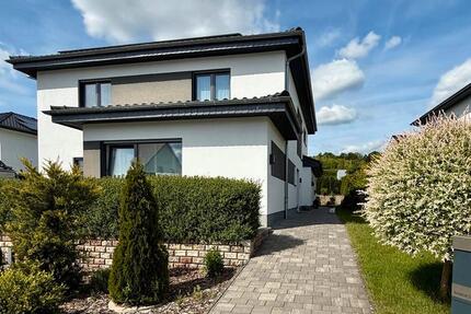 Haus Eichenzell - 7 Zimmer, 236 m&sup2;, 890.000&euro; | Angebot:26650199
