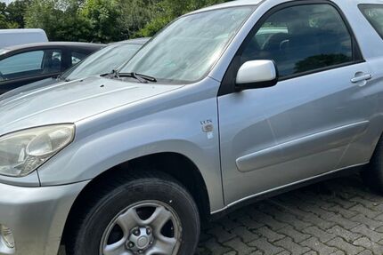Toyota RAV 4 173.000 km 2.499 &euro; Fulda 36043