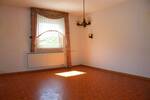 Mehrfamilienhaus, Wohnhaus Herbstein Altenschlirf - 7 Zimmer, 153 m&sup2;, 185.000&euro; | Angebot:26751885