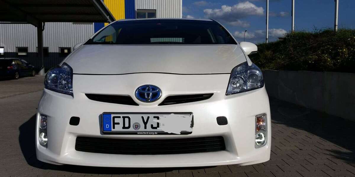 Toyota Prius 272.000 km 6.600 &euro; Fulda 36039