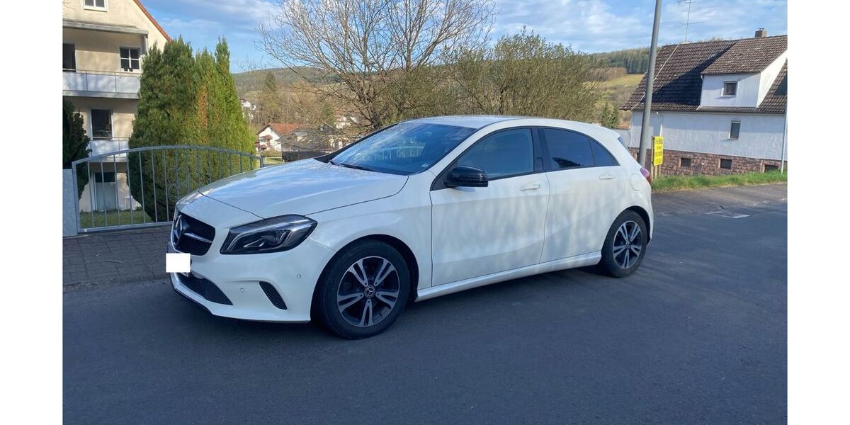 Mercedes-Benz A 200 158.000 km 13.900 &euro; Sinntal 36391