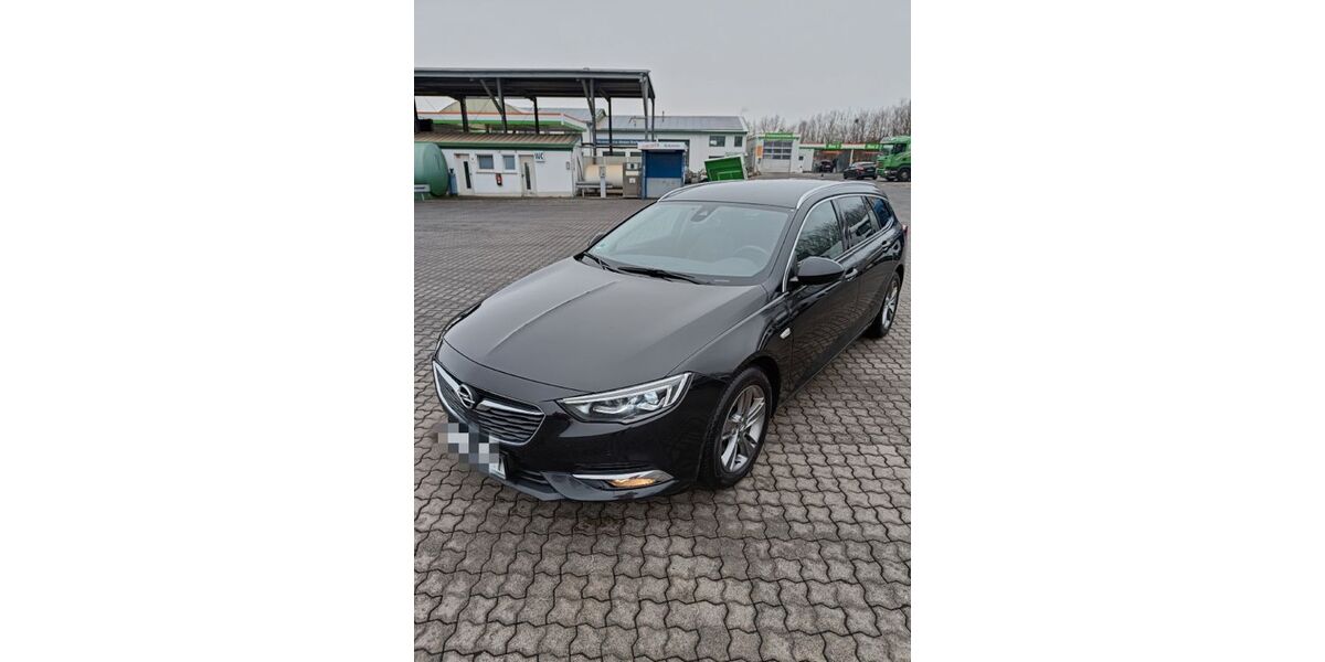 Opel Insignia 214.000 km 8.990 &euro; Eichenzell 36124
