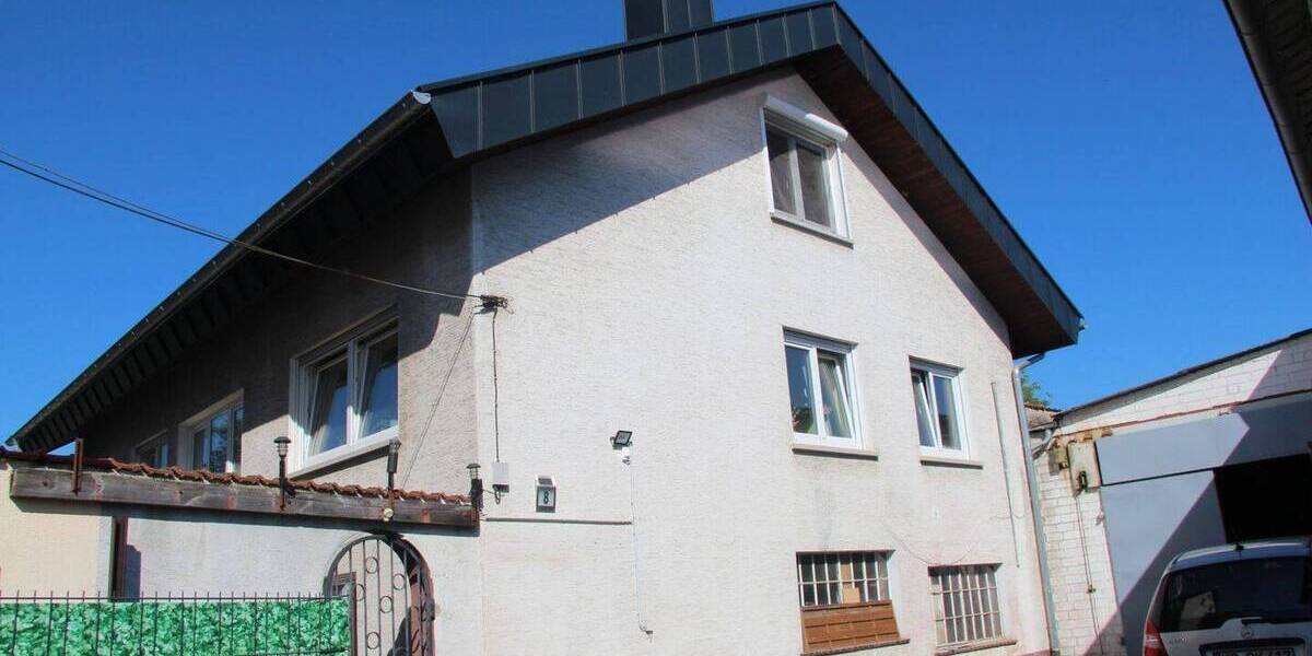 Mehrfamilienhaus, Wohnhaus Schlitz - 8 Zimmer, 260 m&sup2;, 295.000&euro; | Angebot:26758871