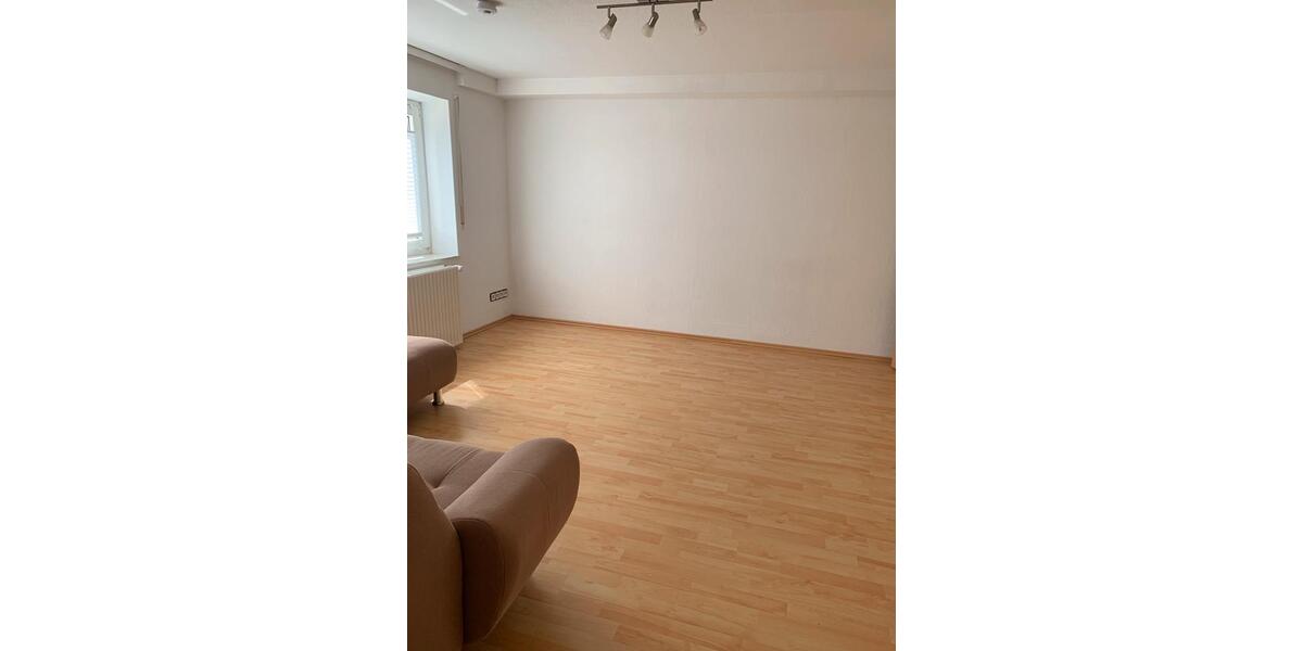 Erdgeschoßwohnung Hünfeld - 1 Zimmer, 30 m&sup2;, 440&euro; | Angebot:25405407