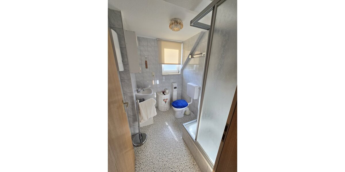 Kalbach-OT, EFH + Scheune - Einfamilienhaus Kalbach Uttrichshausen | Angebot:26093481