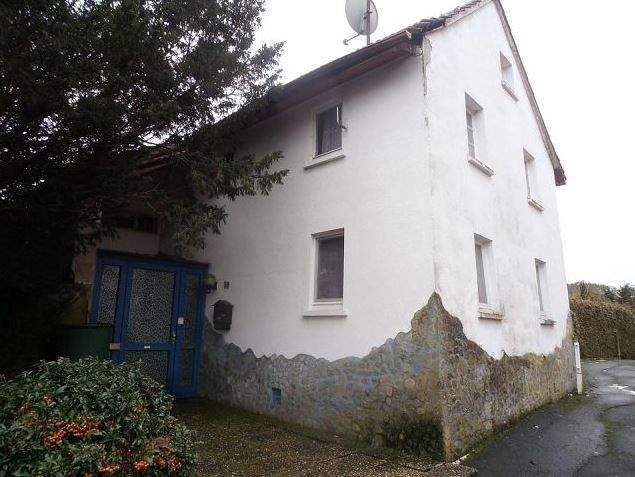 Einfamilienhaus Eiterfeld Ufhausen - 4 Zimmer, 86 m&sup2;, 60.000&euro; | Angebot:25998772