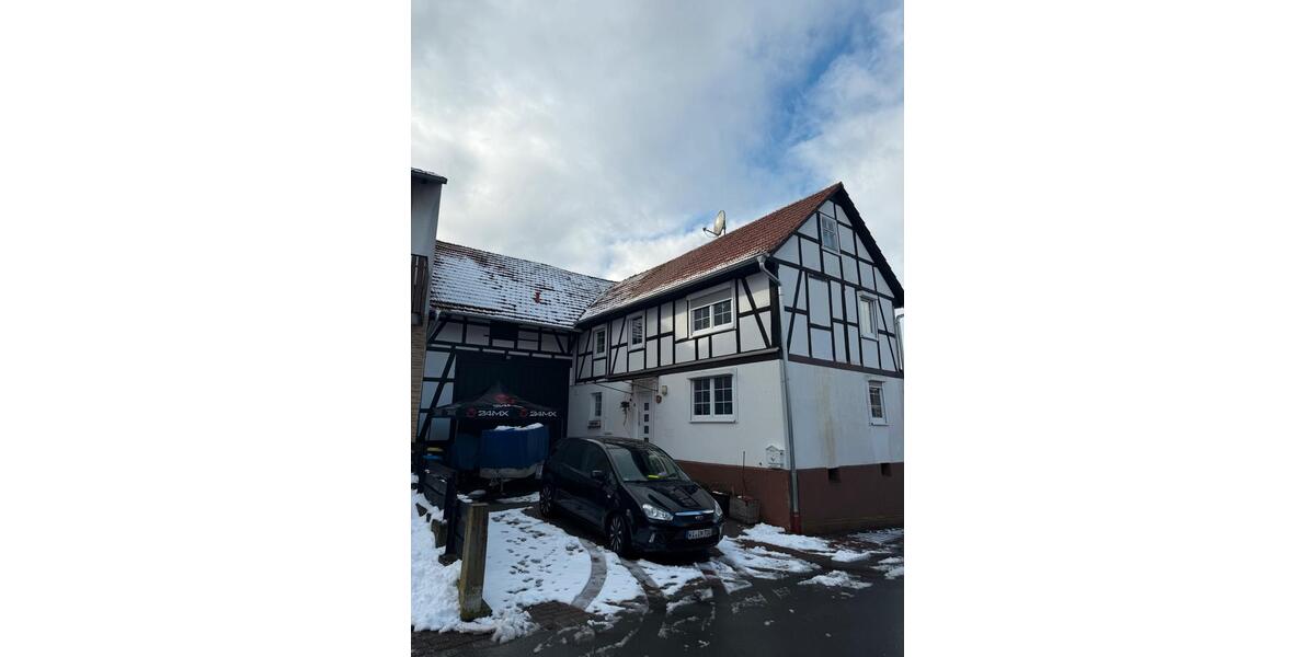 Reihenhaus Niederaula - 2 Zimmer, 132 m&sup2;, 148.000&euro; | Angebot:25650233