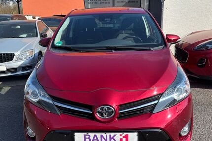 Toyota Verso 142.300 km 11.499 &euro; Fulda 36043