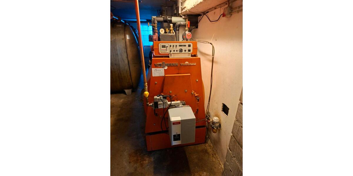 Einfamilienhaus Bad Salzschlirf - 8 Zimmer, 240 m&sup2;, 135.000&euro; | Angebot:23580955